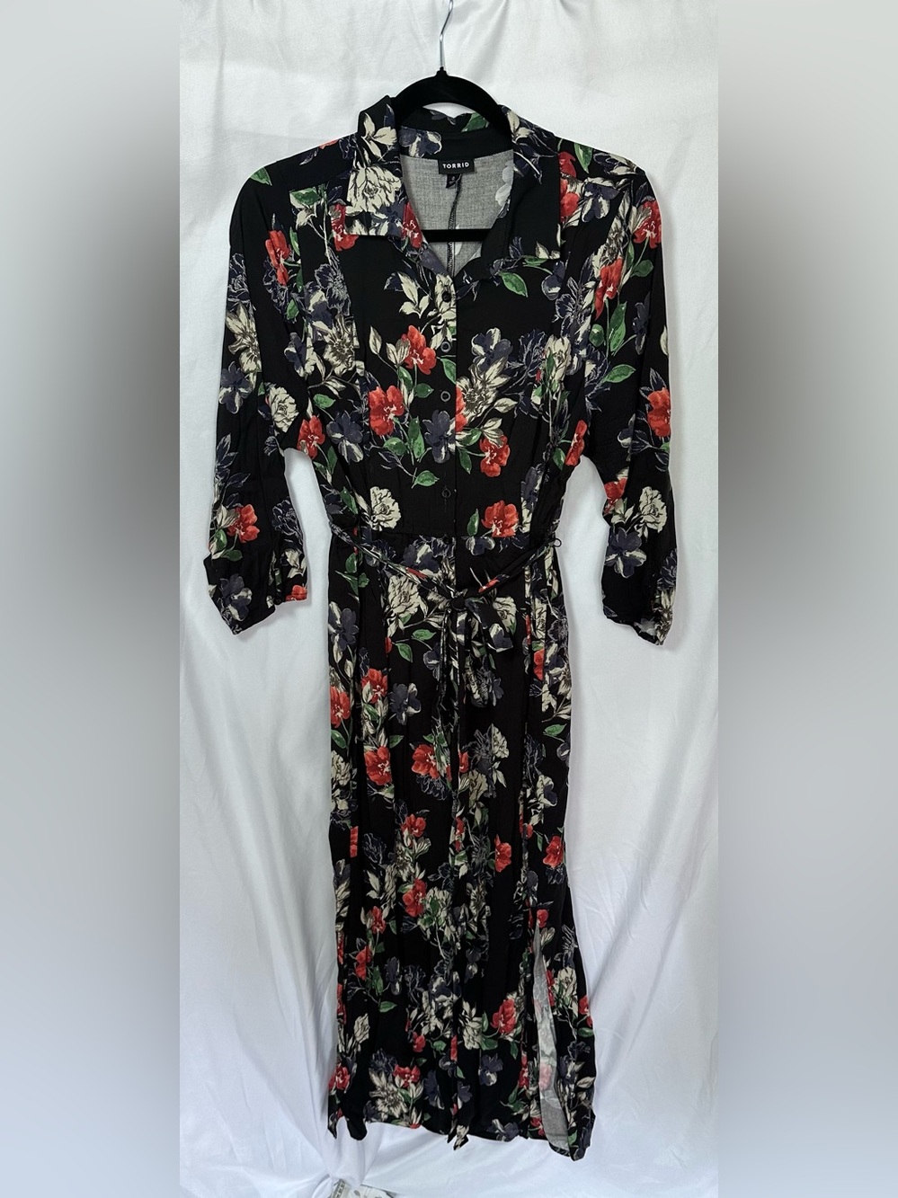 Torrid Challis Black Floral Button-Front Midi Dress with Tie Waist Size 0